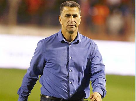 גם לו מגיעות מחמאות. בלבול (אלן שיבר)