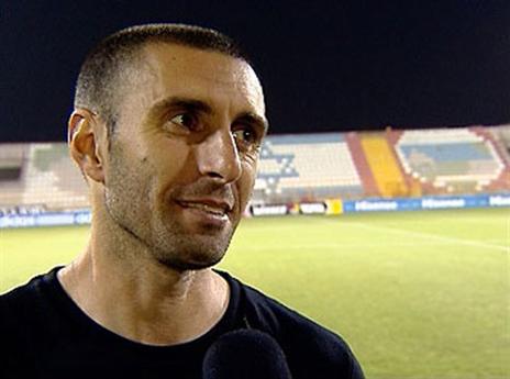 בן עמי. הצגה של ר"ג