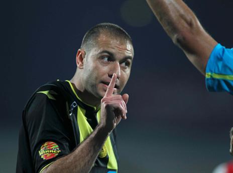 ברוכיאן. כרטיס אדום מיותר חלוטין (אלן שיבר)