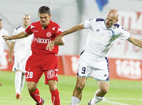 יאייש את הקו האחורי (אלן שיבר)