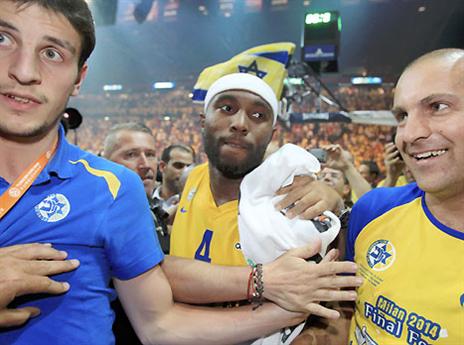 רייס. נתן תחרות לדרק שארפ