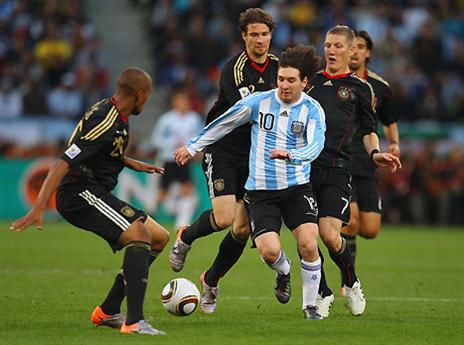 ב-2010 הוא קרס. מסי נכנע לגרמניה (gettyimages)