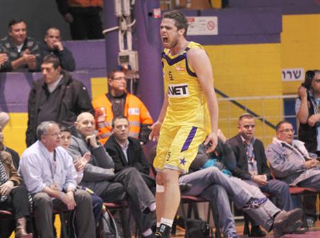 בדרך חזרה. דניאל