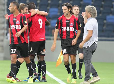 ניצחון רביעי ברציפות לעטר (יוסי שקל)