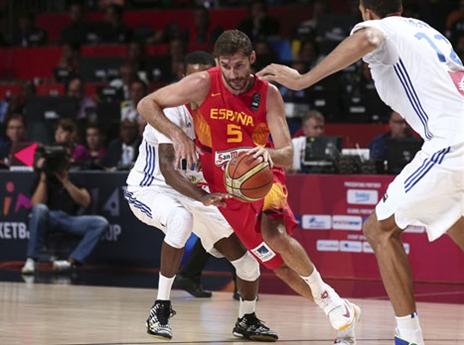 פרננדס. לא יתנו לשחקנים לשכוח (אתר פיב"א)