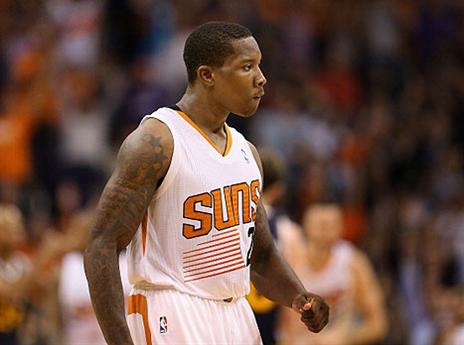 קיבל טלפון מאראלה..