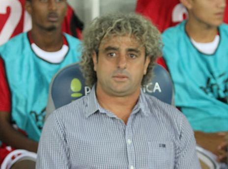 סולחה... עטר (צילום: יוסי שקל)