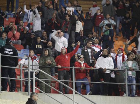 אוהדי סכנין ינדדו למגרש אחר? (אלן שיבר)