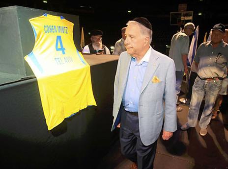 שמעון מזרחי. "שהדור הצעיר יילך בדרכו" (אלן שיבר)