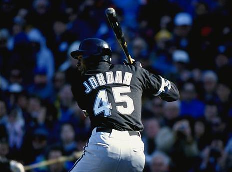 והיתה אפילו קריירה קצרה בבייסבול