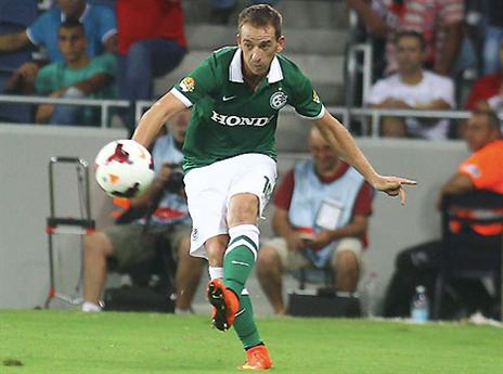 גם הכדורגל ייפגע מהמיסוי (צילום: אלן שיבר)