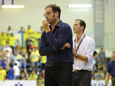 רצף מדהים לדרוקר ולכתומים. (צילום: לירון מולדובן, מנהלת הליגה)