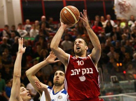 13 נקודות ב-30 דקות על הפרקט (עודד הלפרין)