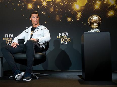 ואבא? עם העיניים רק על הכדור (gettyimages)