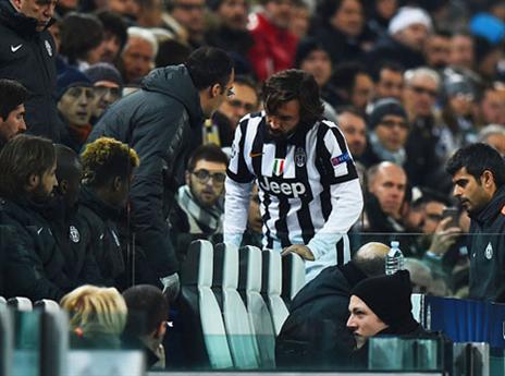 פירלו נפצע ויצא. פגיעה משמעותית? (gettyimages)