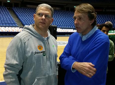 הניח את היסודות? דווילי בהיכל