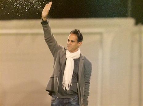 נכנס לג'וב קשה. בארי