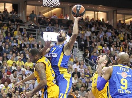 והיתה לו גם שלשה נדירה. רנדל (gettyimages)