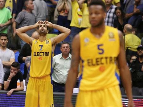 העונה האירופית של מכבי נגמרה (אלן שיבר)