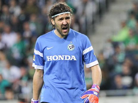 מחפש קבוצה בכירה באירופה. סטויקוביץ' (דני מרון)