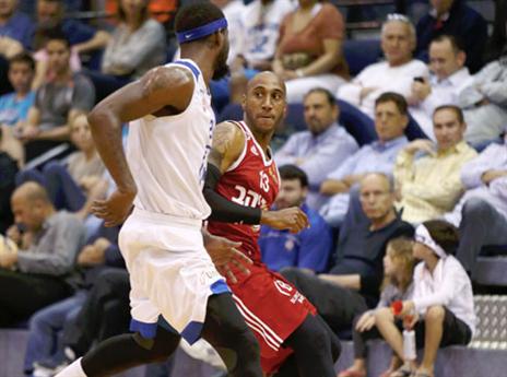 חזר מהעדרות של שבועיים (אלן שיבר)