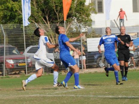 התושבים נהנו מהמשחק (צילום: רון שלום)