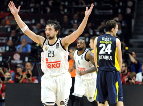 יעשו את זה לעיני האוהדים שלהם? (getty)