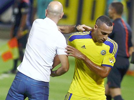 ספג המון קללות גזעניות העונה. ראדי  (אלן שיבר)