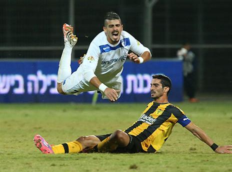 קריאף יעבור לירוק? (צילום: אנצ'ו גוש ג'יני)