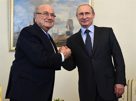 פוטין ובלאטר. וכל מילה מיותרת (getty)