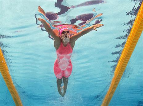 אפימובה, העבירה למיילוטיטה שיעור בפיניש (gettyimages)