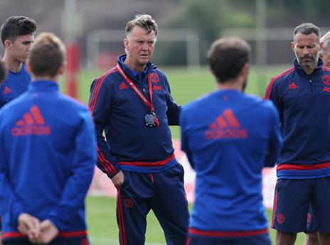 הולך בכל הכוח על האליפות, ואן חאל (gettyimages)