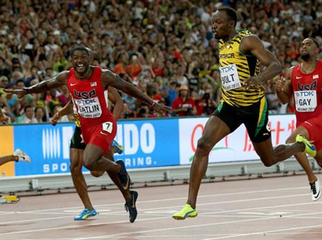 "המעידה" של גאטלין (GETTY)