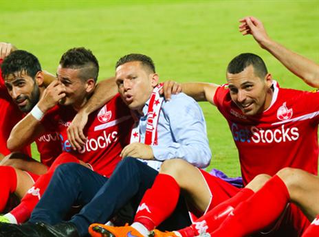 ככה חוגגים ניצחון על האקסית (אנצ'ו גוש, ג'יני)