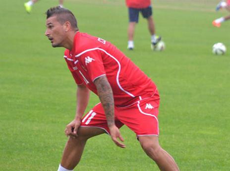 ניתוח או מנוחה? (צילום: הפועל ב"ש)