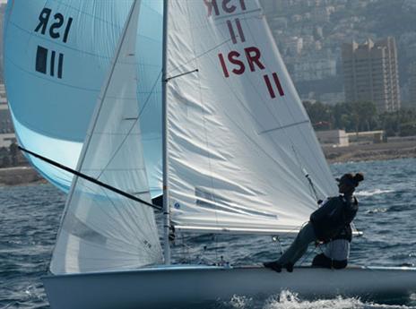 הישראליות הבכירות. בר-עם ושושן (עמית שיסל, באדיבות איגוד השייט)