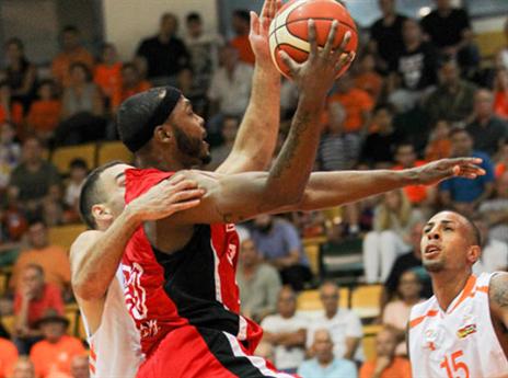 כריס אוונס. מרוצה מהקבוצה שלו (צילום: דני מרון)