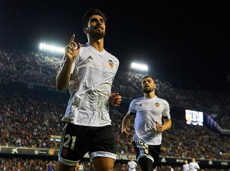 אנדרה גומש, ולנסיה חזרה לנצח (gettyimages)