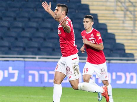 ארבייטמן חוגג שער חוץ חשוב (צילום: דני מרון)