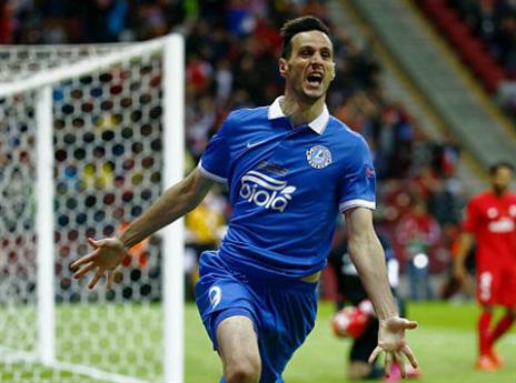 חוגג אחרי השער בגמר מול סביליה (getty)