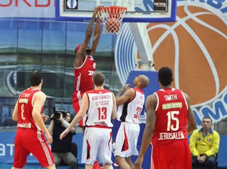 משחק נהדר שלו. פישר (האתר הרשמי של וולגוגראד)