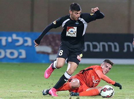 ציון צמח מנסה להוציא את עכו למתפרצת (יוסי שקל)