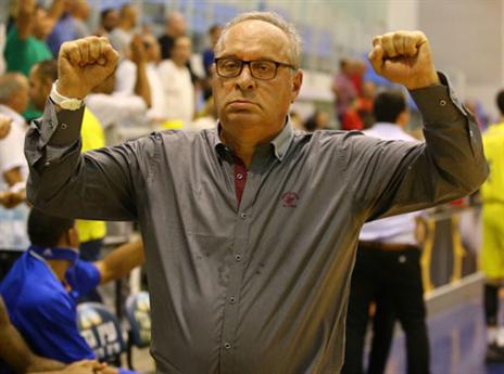 עושה עבודה טובה. שרף (מנהלת הליגה)