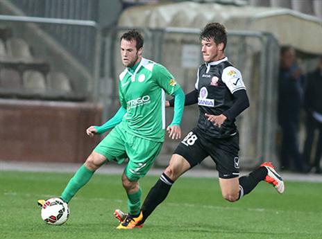 מסיקה מנסה לעבור את קצ'ובה (יוסי שקל)