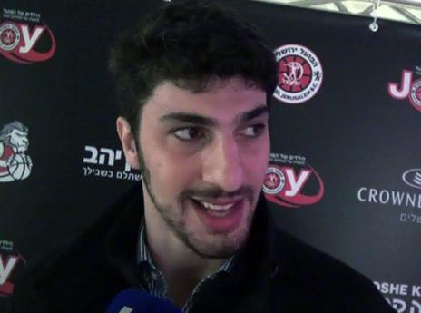 אליהו. שווה לוותר על הטבעת למטרה הזו