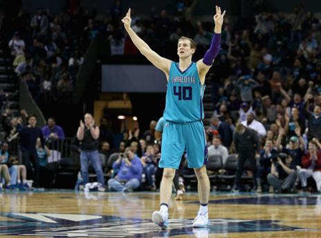 שארלוט לא עוצרת (GETTY)