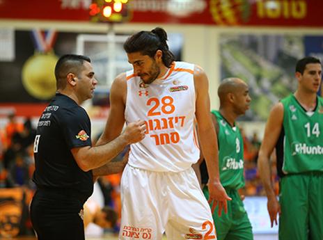 נכנס ליותר מדי עימותים. קרפלס (מנהלת הליגה)