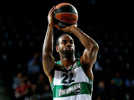 אליוט וויליאמס ניצח לפנאתניאקוס את המשחק (gettyimages)