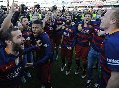 אליפות שניה ברצף לבארסה (GETTYIMAGES)