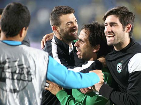 הדמעות זלגו מעצמן (אלן שיבר)